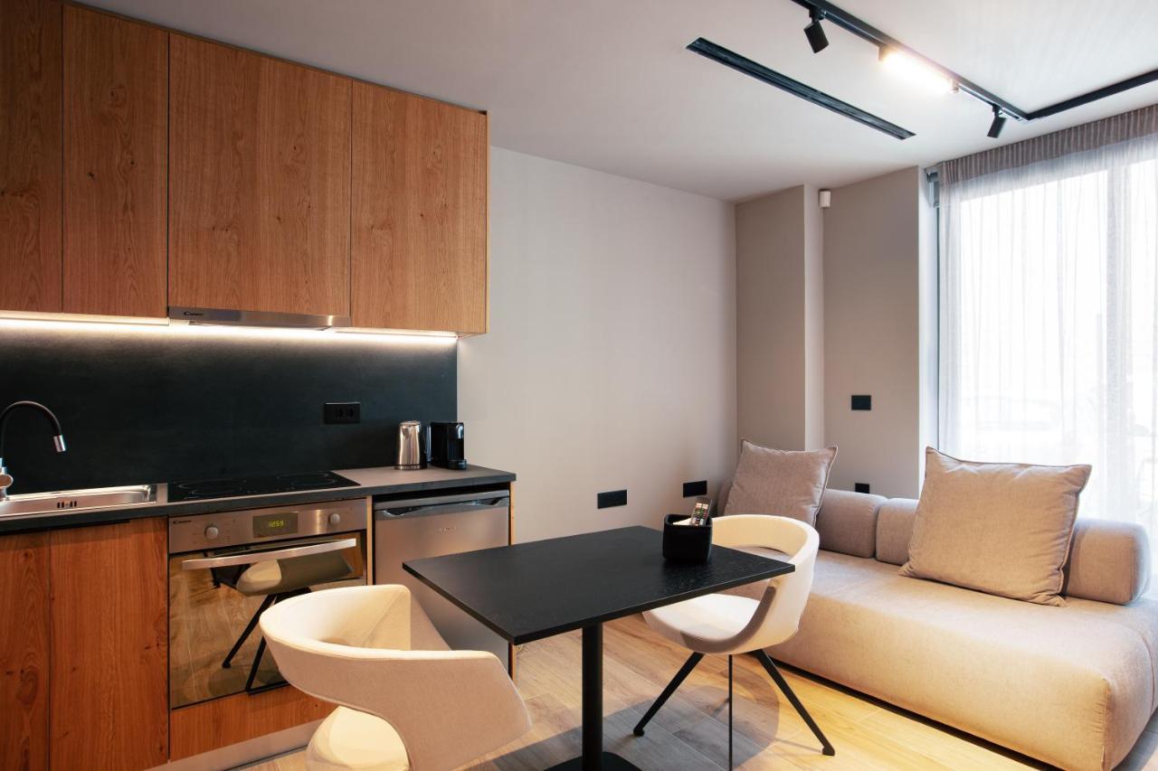 Souda Plaza Collection Hotel Bagian luar foto