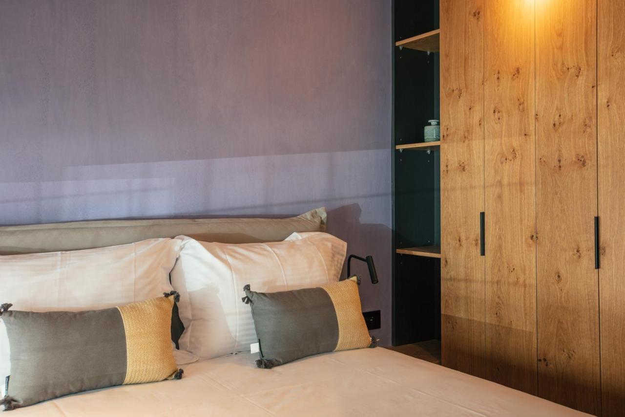 Souda Plaza Collection Hotel Bagian luar foto