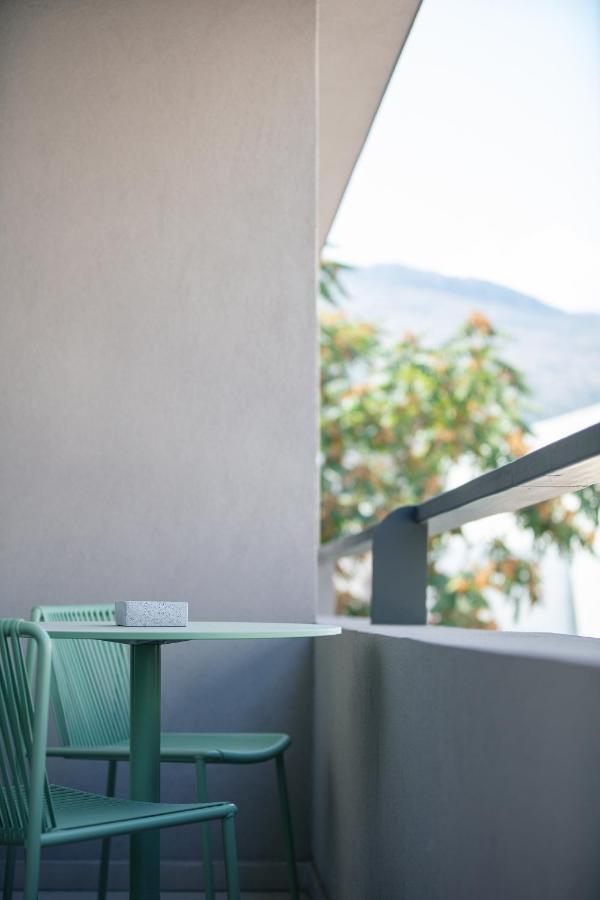 Souda Plaza Collection Hotel Bagian luar foto
